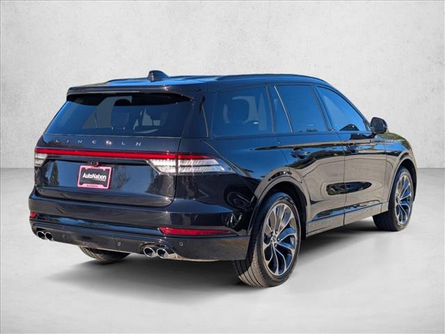 2025 Lincoln Aviator Premiere photo 2