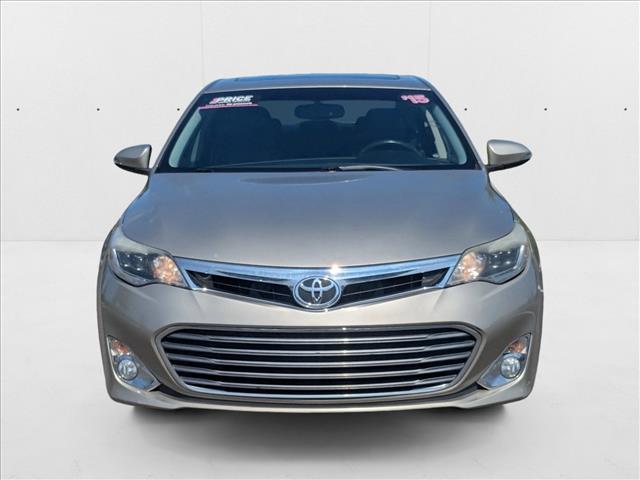 2015 Toyota Avalon XLE Touring photo 2