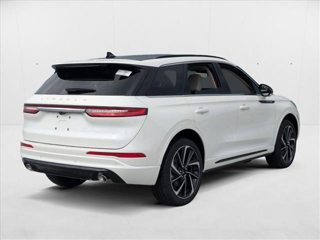 2025 Lincoln Corsair Grand Touring photo 2