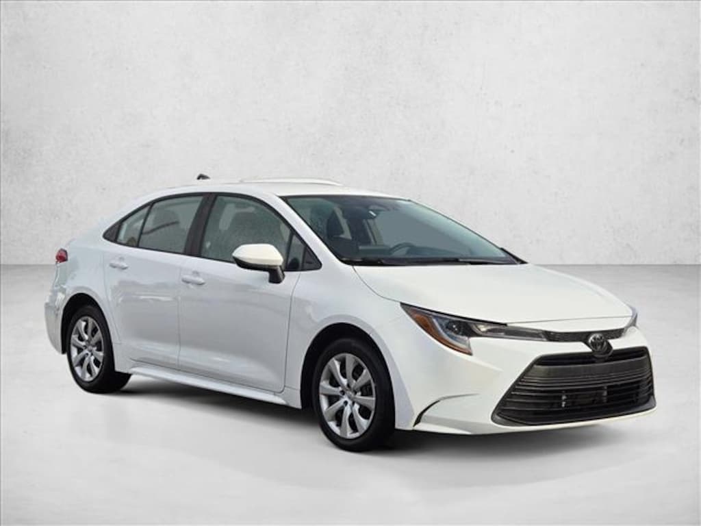 Used 2025 Toyota Corolla LE Sedan