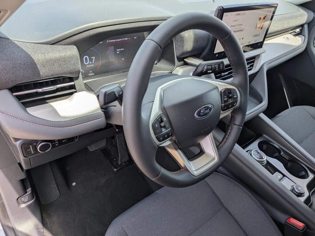 New 2026 Ford Explorer Active w/200A Pkg SUV