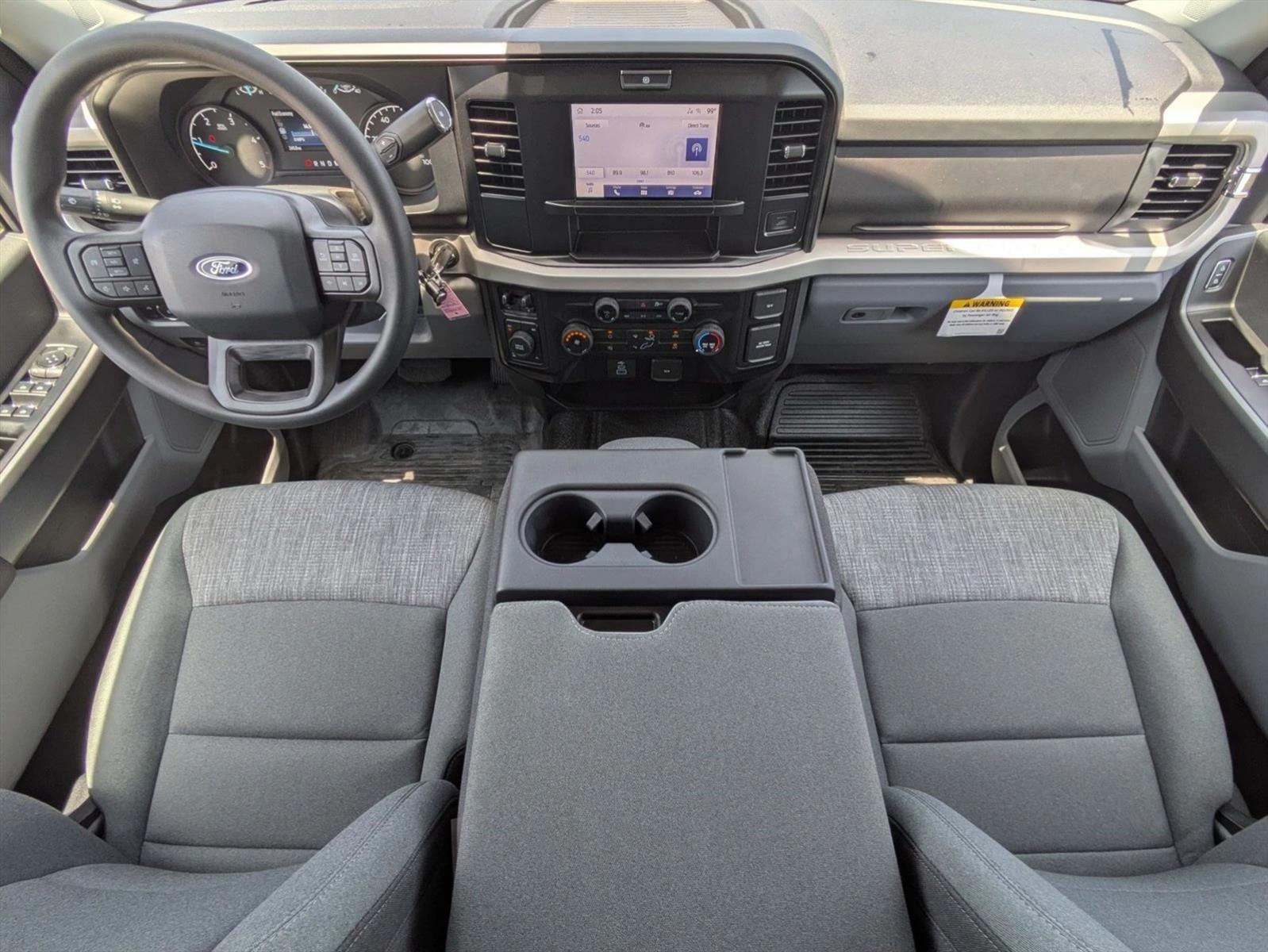 2026 Ford F-250 Super Duty XLT - Photo 14