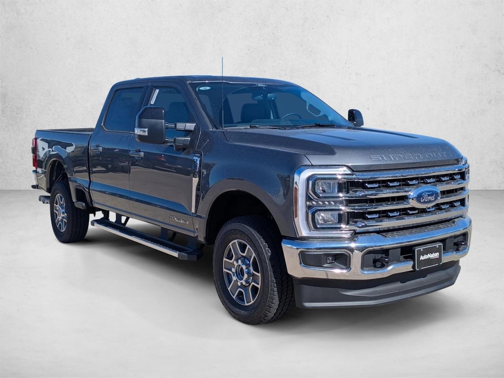 New 2026 Ford F-250 LARIAT Truck Crew Cab