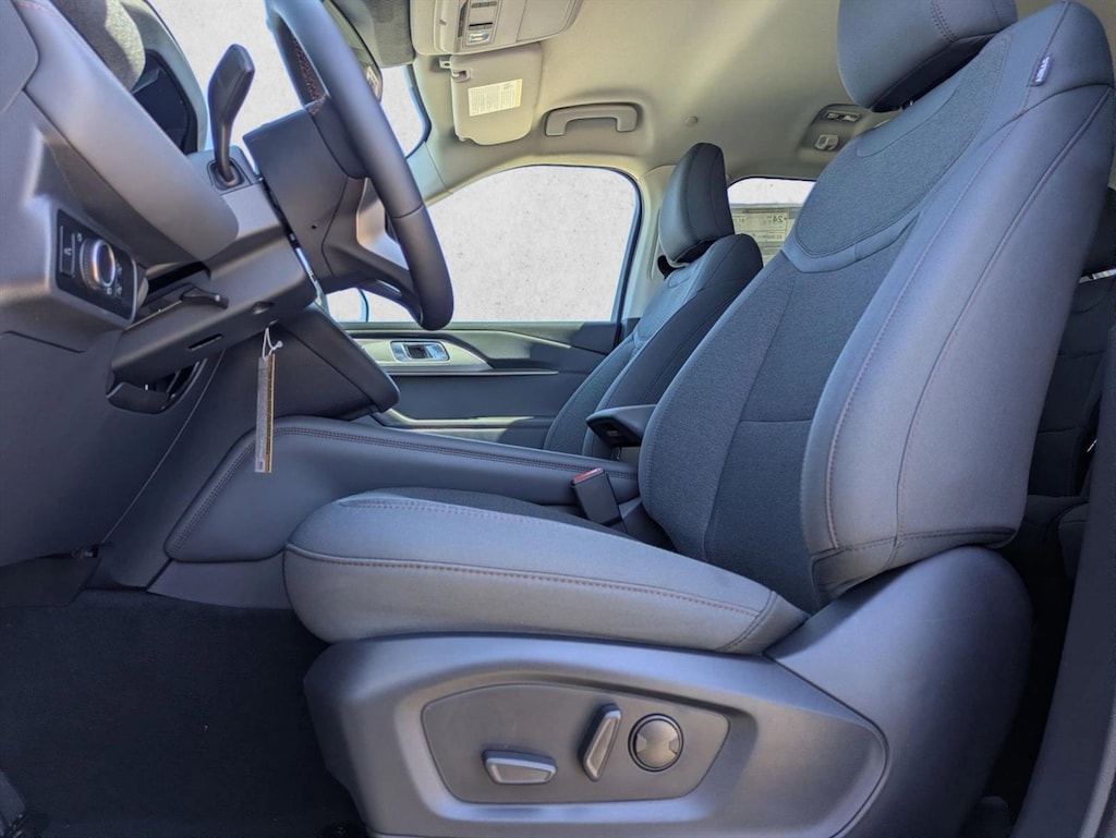 New 2026 Ford Explorer Active w/200A Pkg SUV