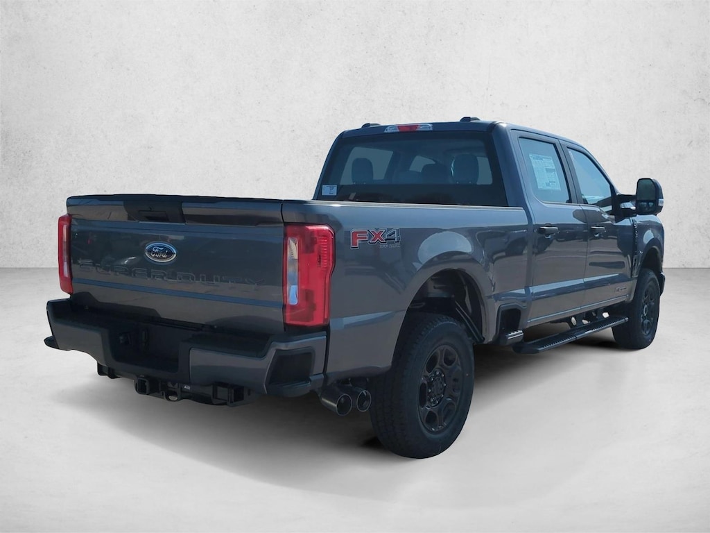 New 2026 Ford F-250 XL Truck Crew Cab