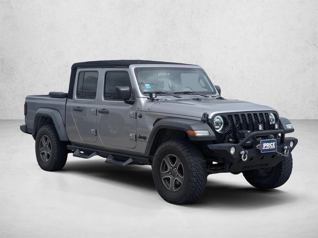 Used 2020 Jeep Gladiator Sport S Truck Crew Cab