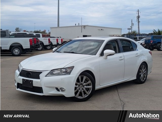 2015 Lexus GS Base's photo