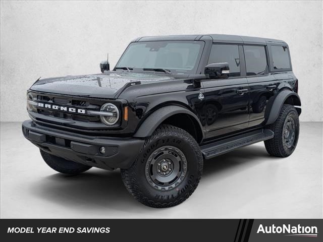 2025 Ford Bronco 4-Door Outer Banks's photo