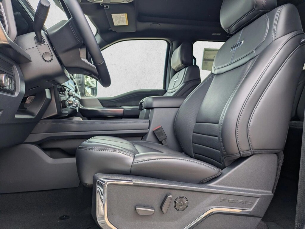 New 2026 Ford F-250 Platinum Truck Crew Cab