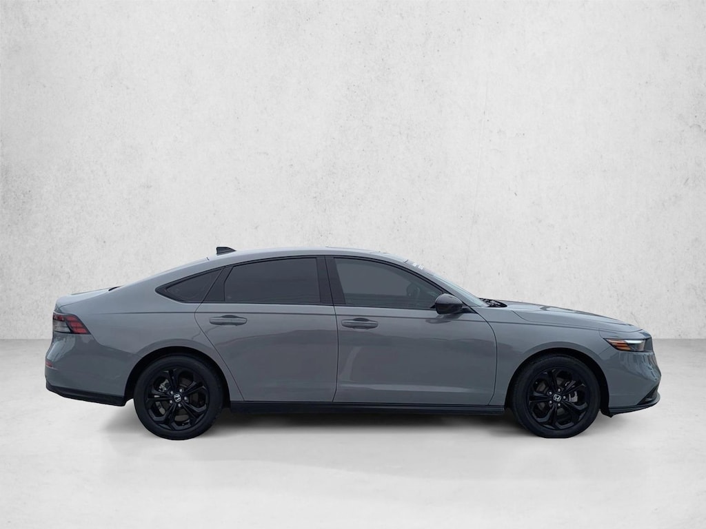 Used 2025 Honda Accord SE Sedan