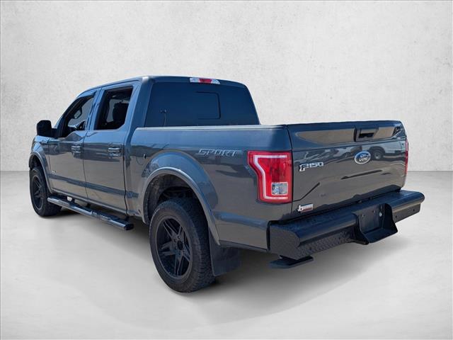 2015 Ford F-150 XLT photo 4