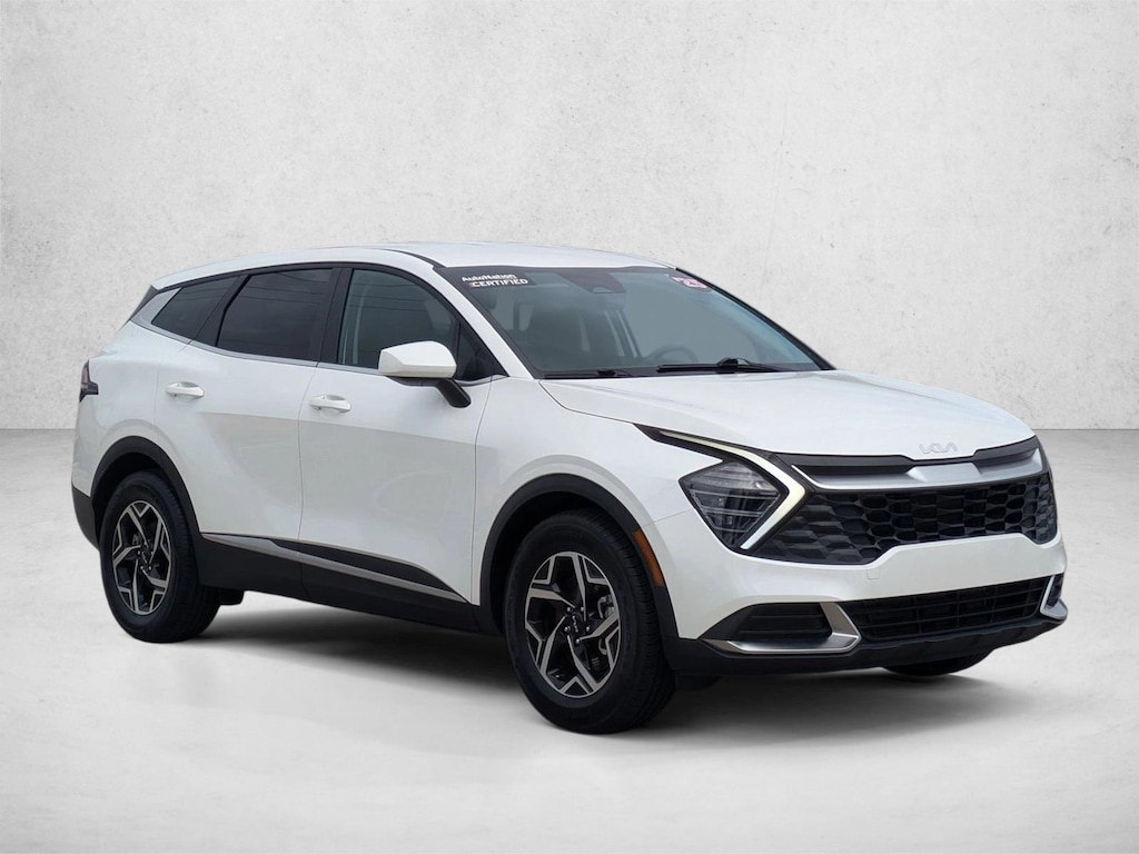 Used 2025 Kia Sportage LX SUV