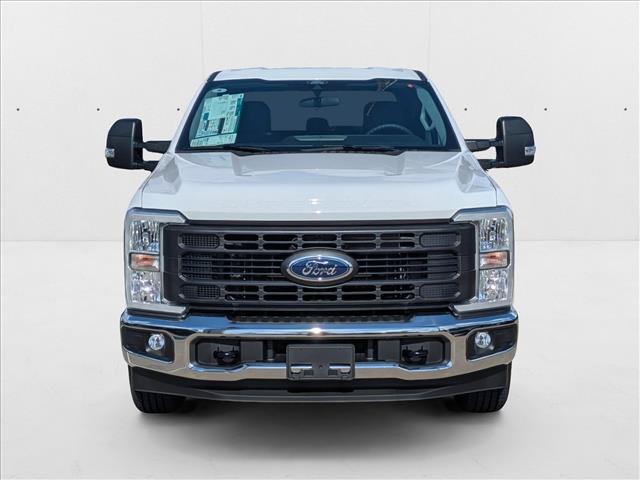 2026 Ford F-250 XL photo 2