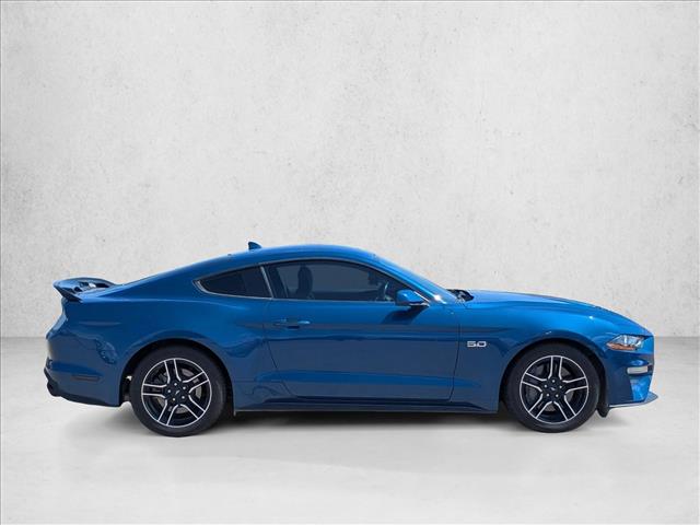 2022 Ford Mustang GT photo 2