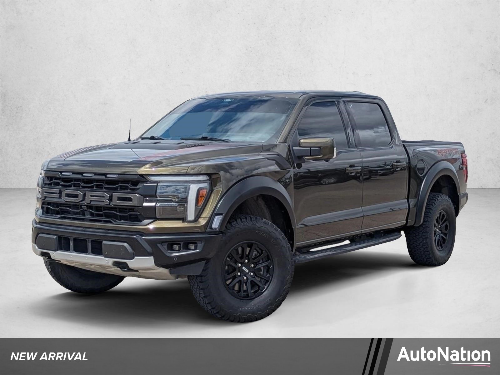 2024 Ford F-150 Raptor 4x4 SuperCrew 5-1/2 Box's photo