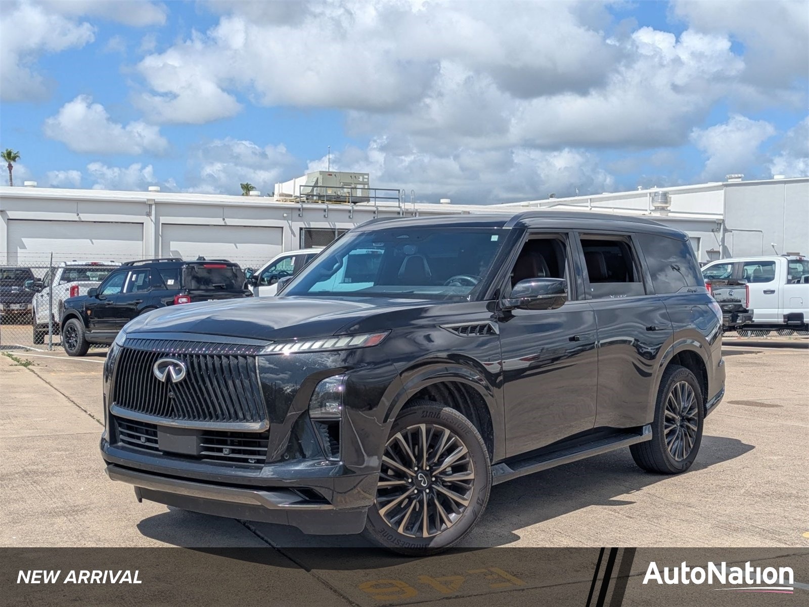 2025 INFINITI QX80 Autograph 4WD's photo