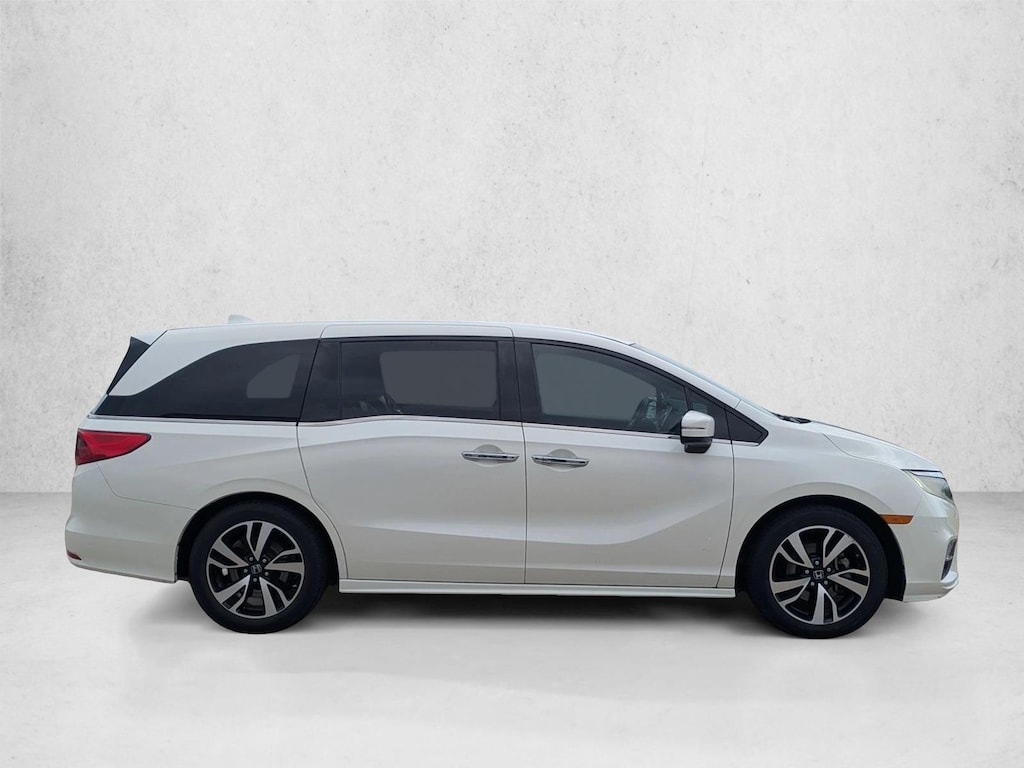 Used 2019 Honda Odyssey Elite Van