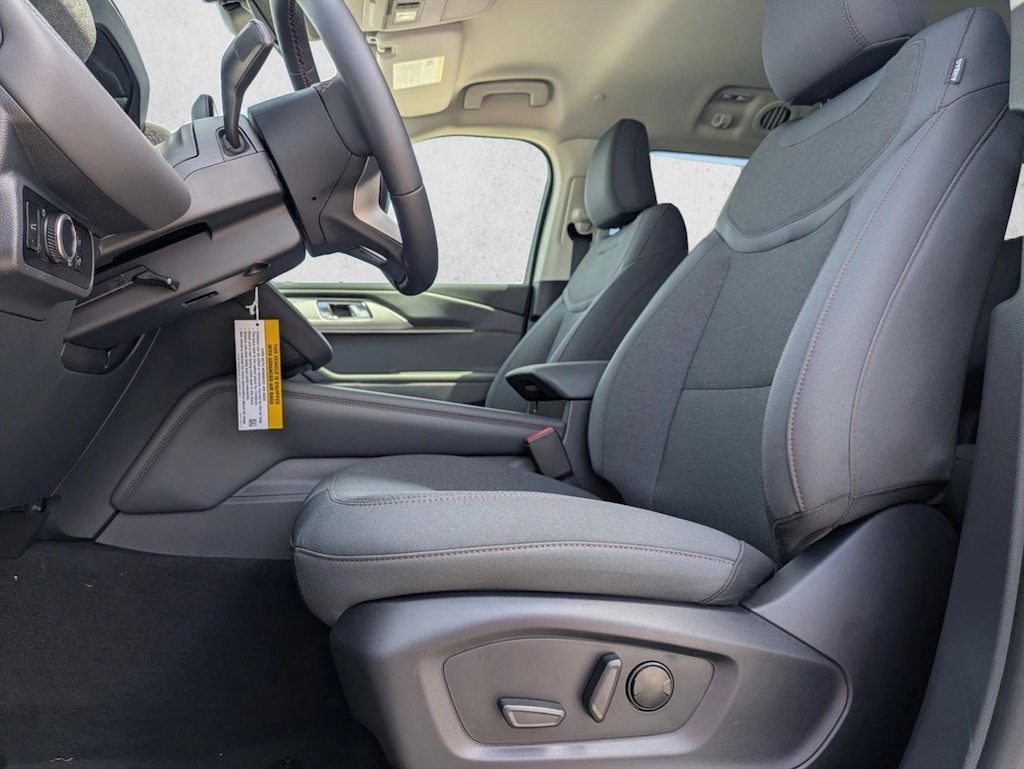 New 2026 Ford Explorer Active w/200A Pkg SUV