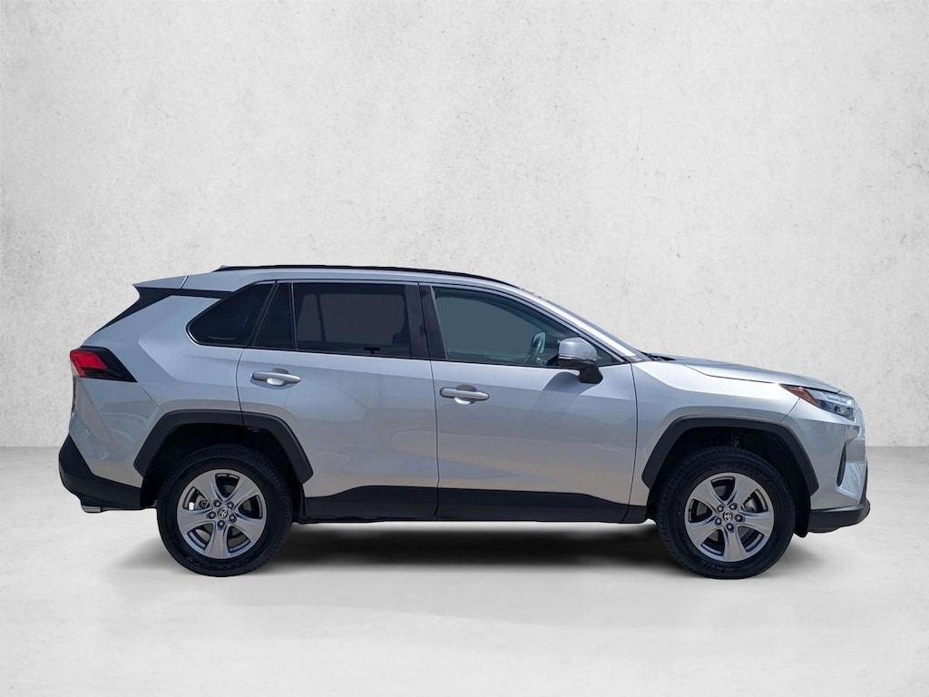 Used 2025 Toyota RAV4 XLE SUV