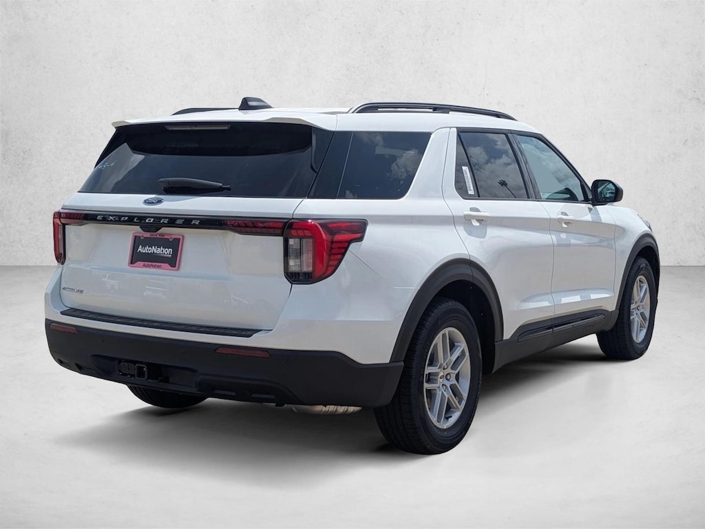 New 2026 Ford Explorer Active w/200A Pkg SUV