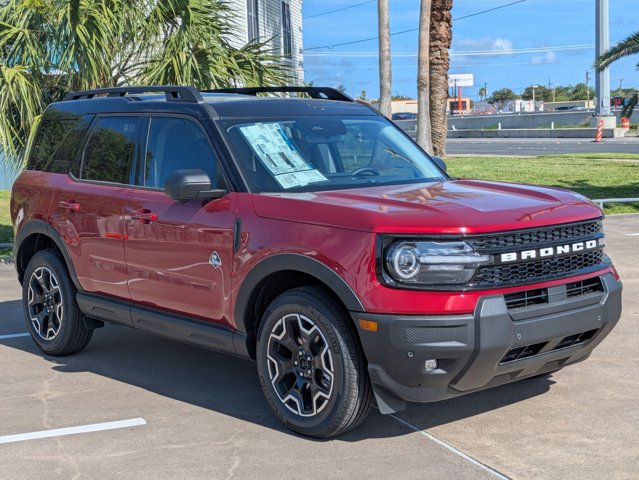 2025 Ford Bronco Sport Outer Banks photo 3