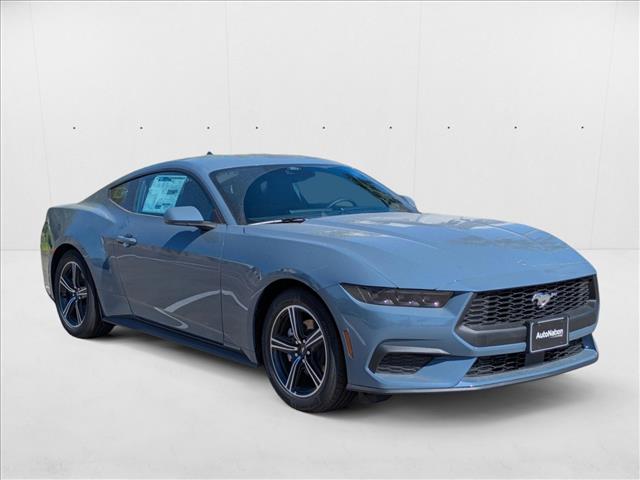 2025 Ford Mustang EcoBoost photo 3