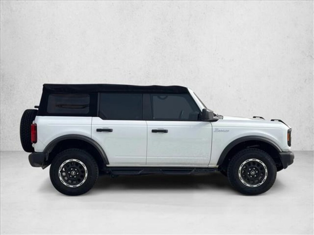 Used 2022 Ford Bronco Base SUV