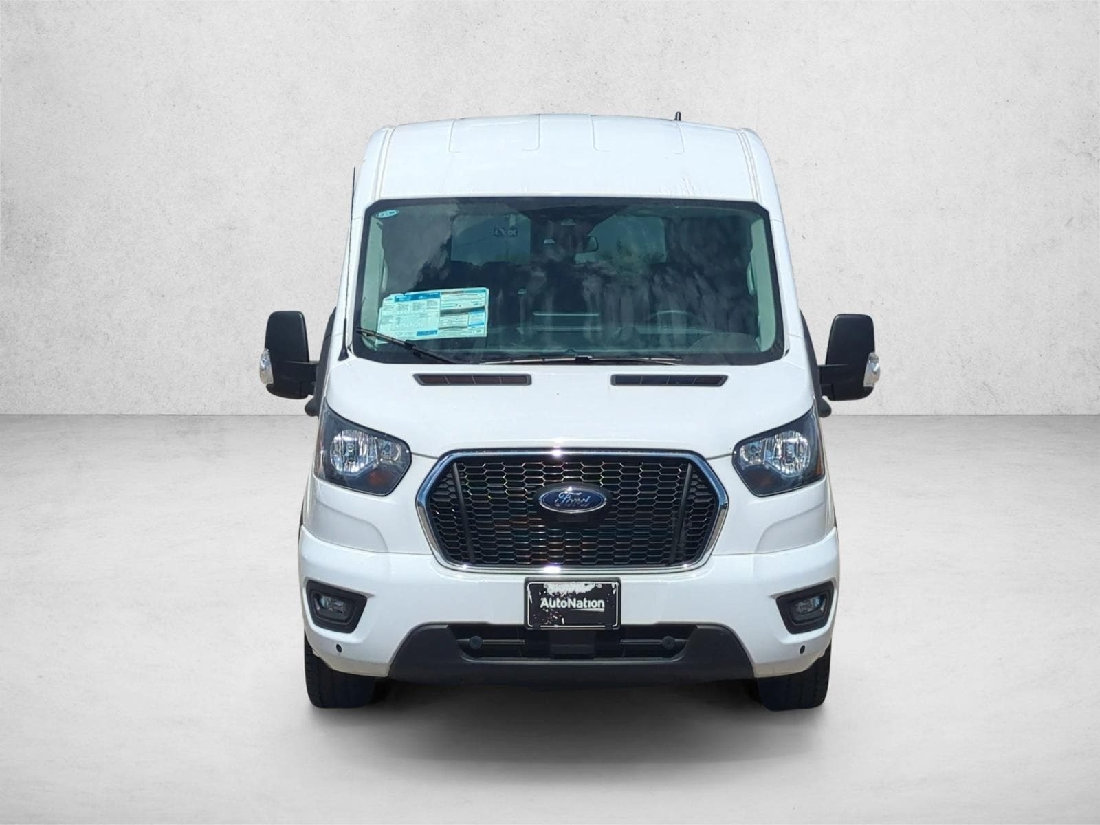 2025 Ford Transit Passenger Van XLT - Photo 6