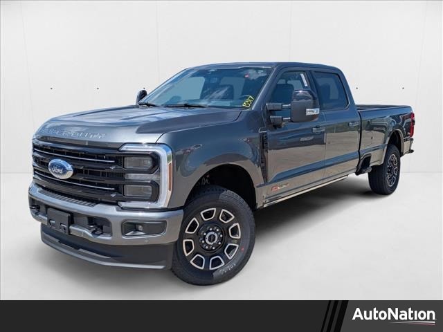 2026 Ford F-350 Super Duty Platinum's photo