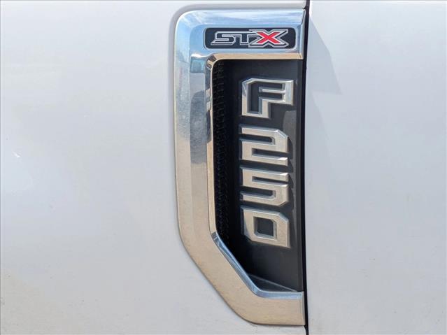 2019 Ford F-250 XL photo 3