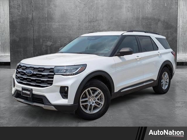 2025 Ford Explorer