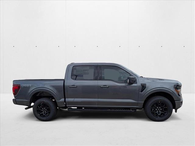 2025 Ford F-150 XLT photo 4