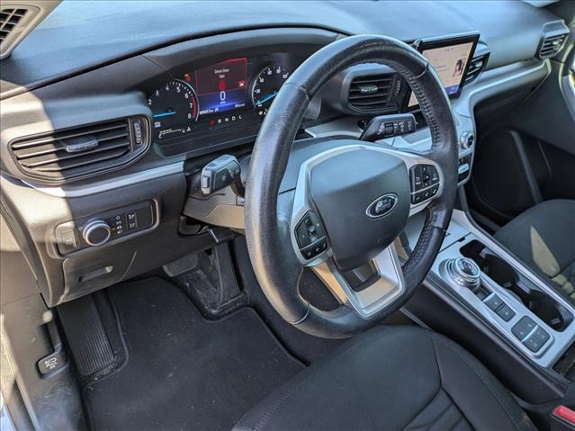 2021 Ford Explorer XLT photo 4