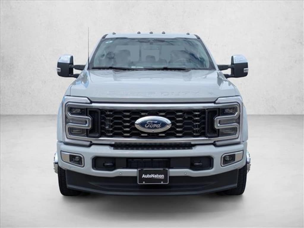 New 2026 Ford F-450 Platinum Truck Crew Cab