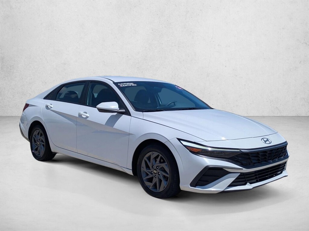 Used 2024 Hyundai Elantra SEL Sedan