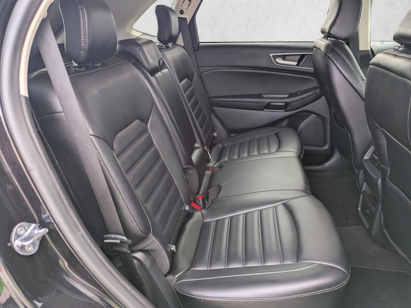 2024 Ford Edge SEL - Photo 19