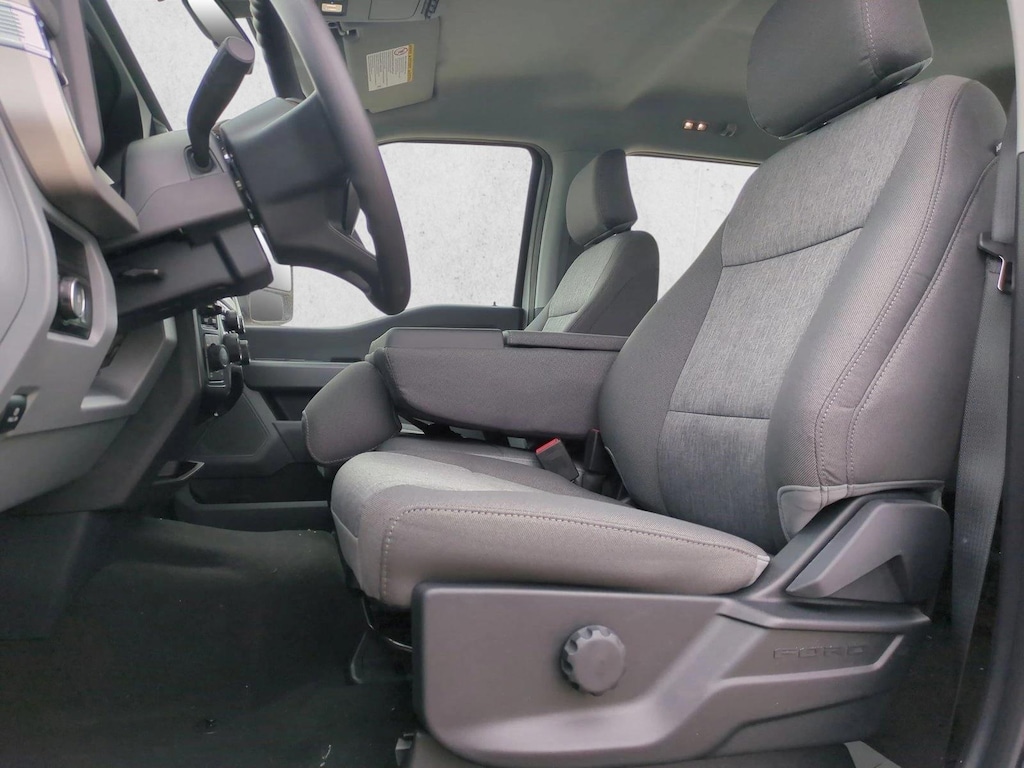 New 2026 Ford F-250 XL Truck Crew Cab