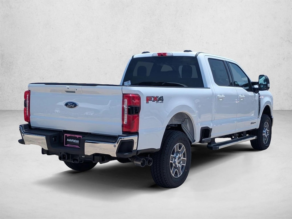 New 2026 Ford F-250 LARIAT Truck Crew Cab