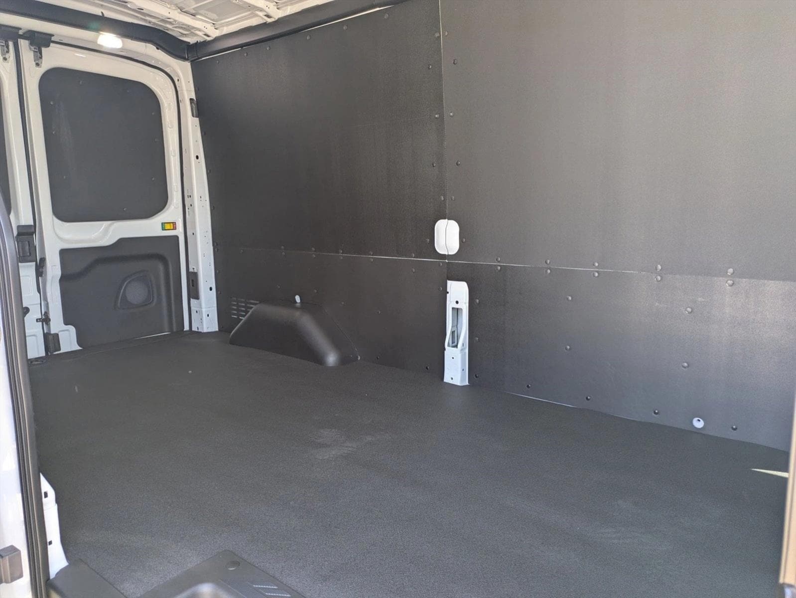 2025 Ford Transit Van Base - Photo 16