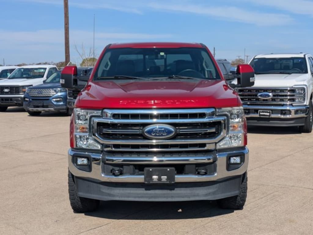 Used 2020 Ford F-250 LARIAT Truck Crew Cab