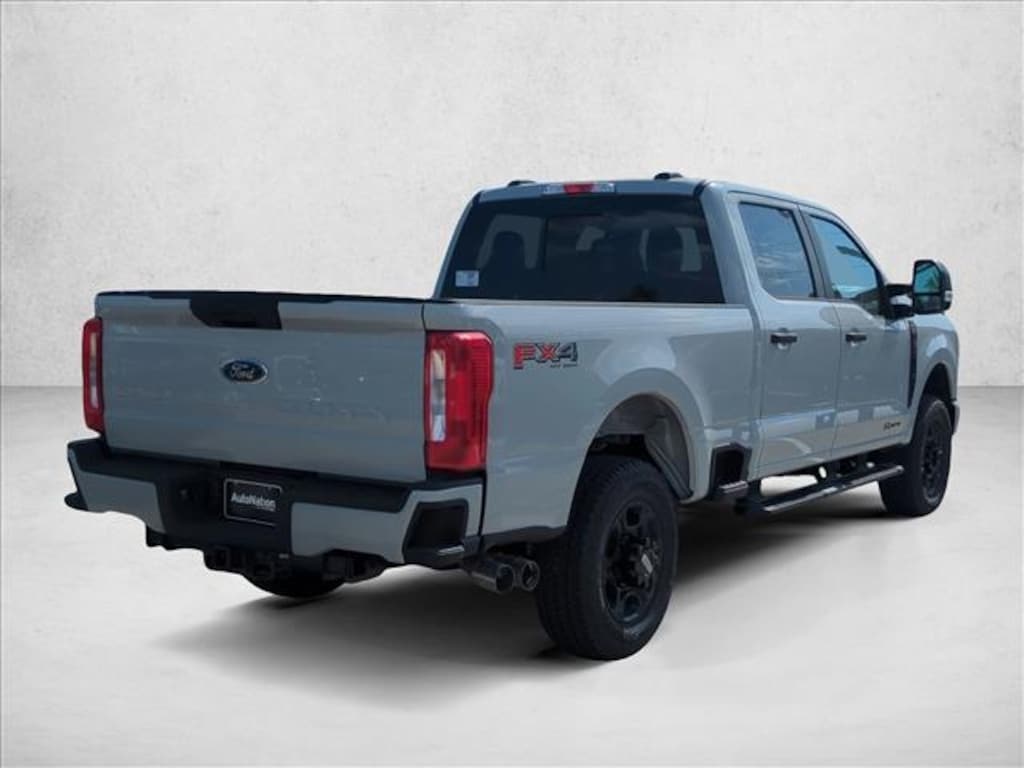New 2026 Ford F-250 XL Truck Crew Cab