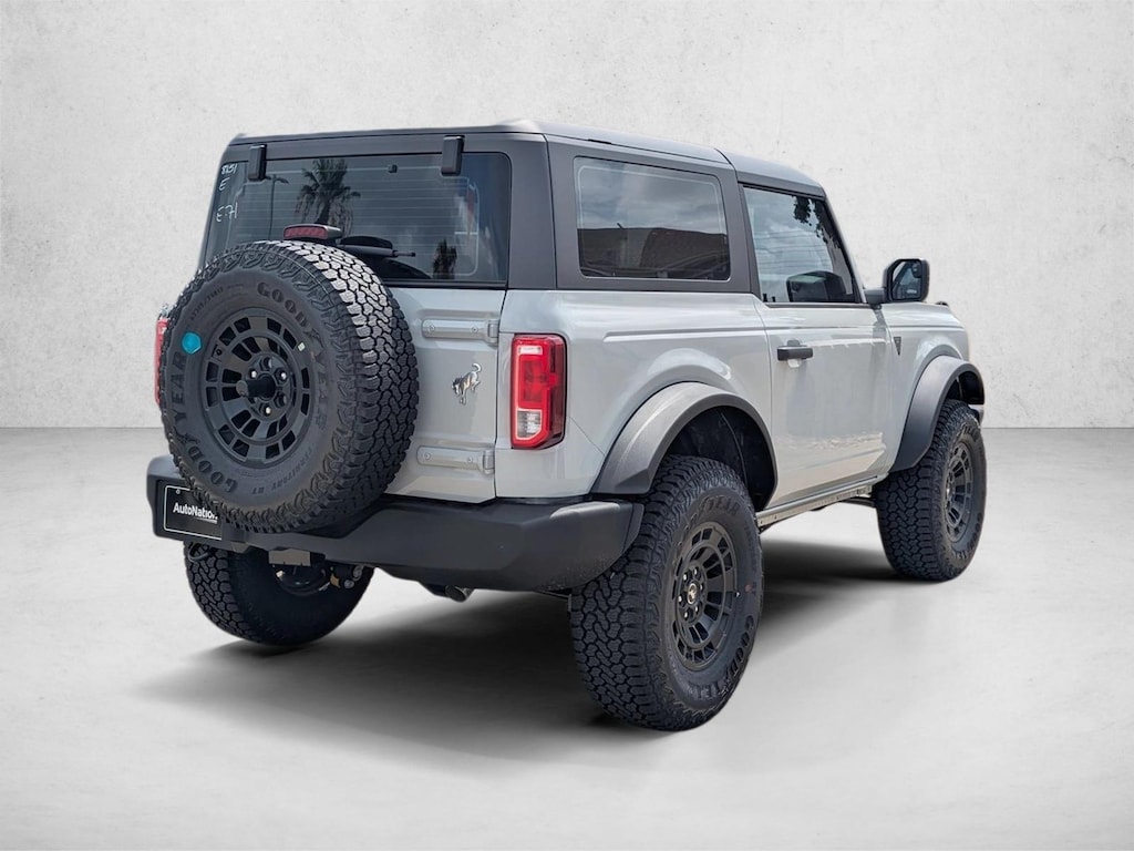 New 2026 Ford Bronco Base SUV