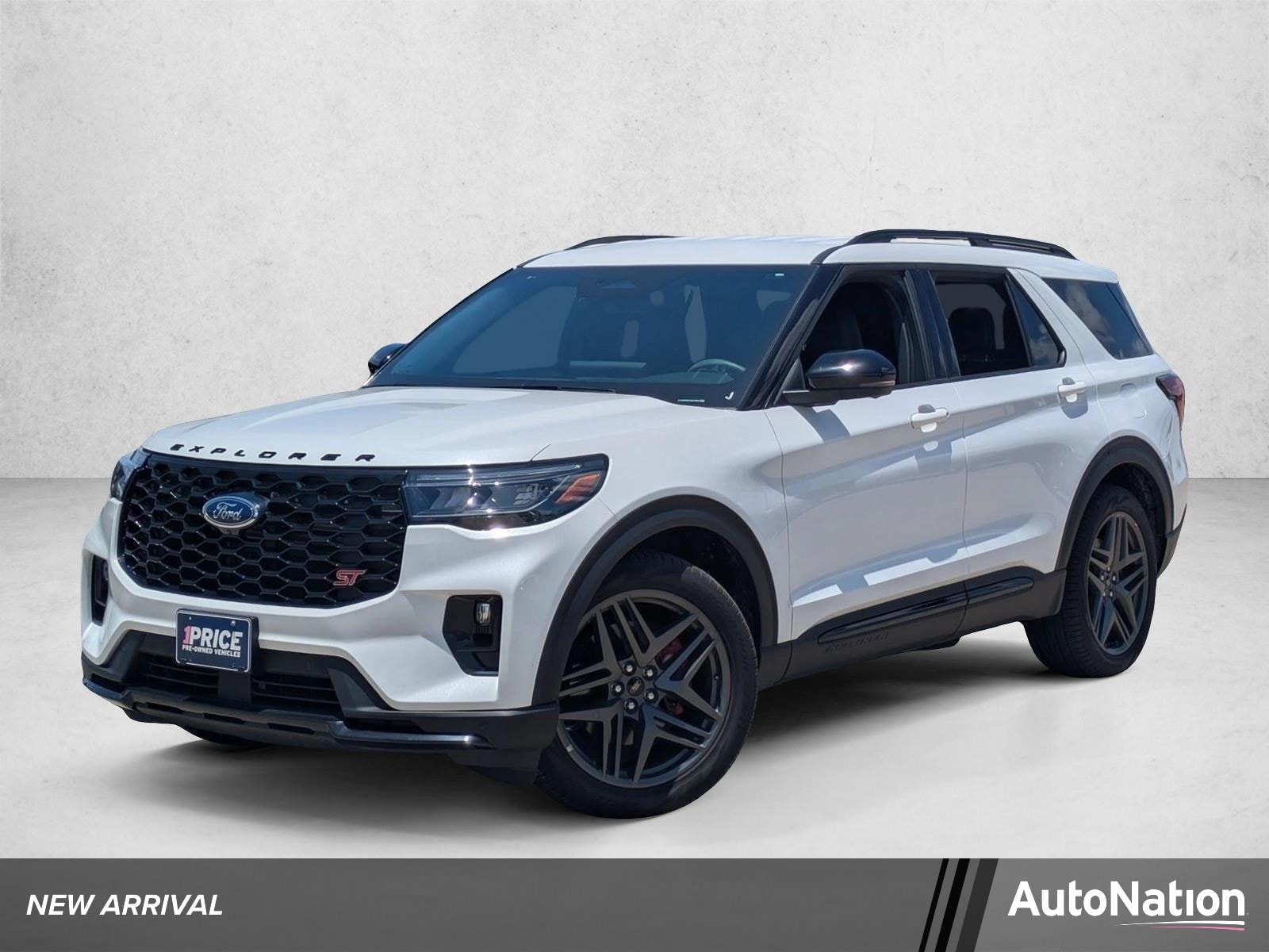 2025 Ford Explorer ST 4WD (PL535)'s photo