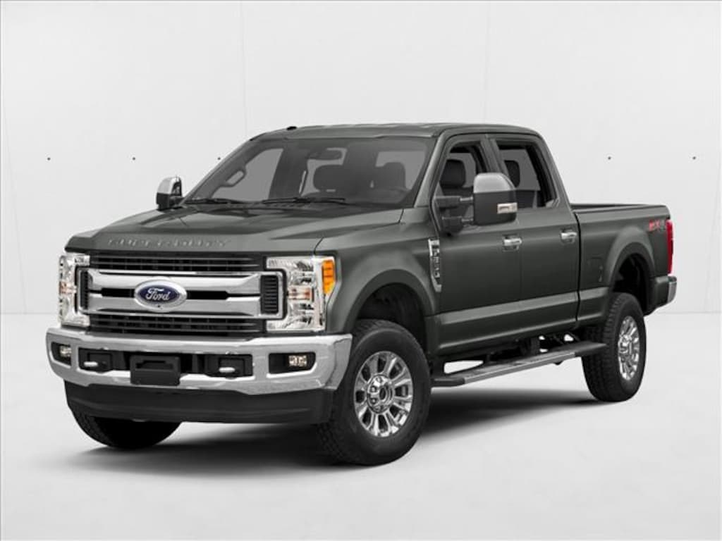 Used 2017 Ford F-250 XLT Truck Crew Cab
