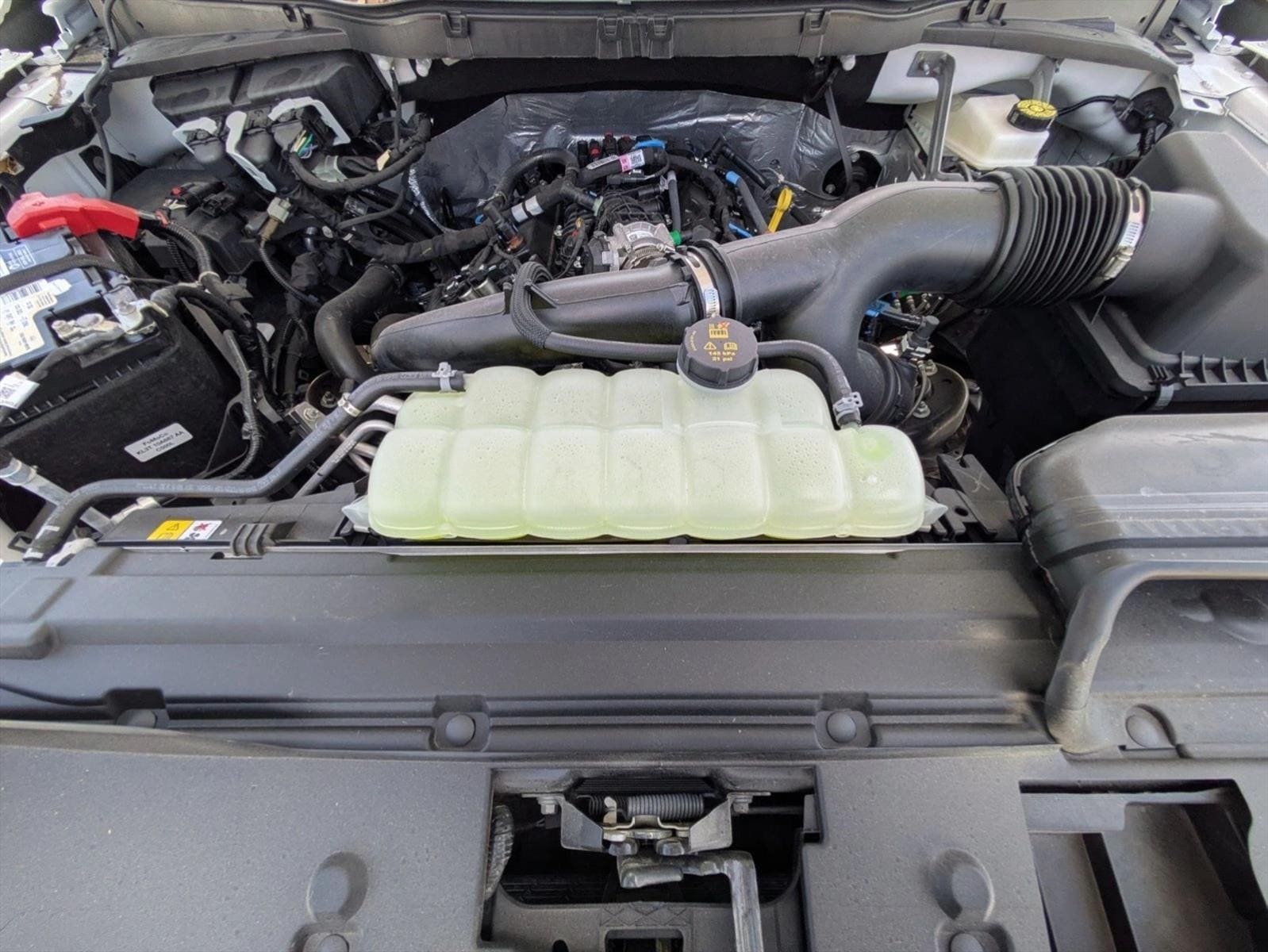 2025 Ford F-150 XL - Photo 16