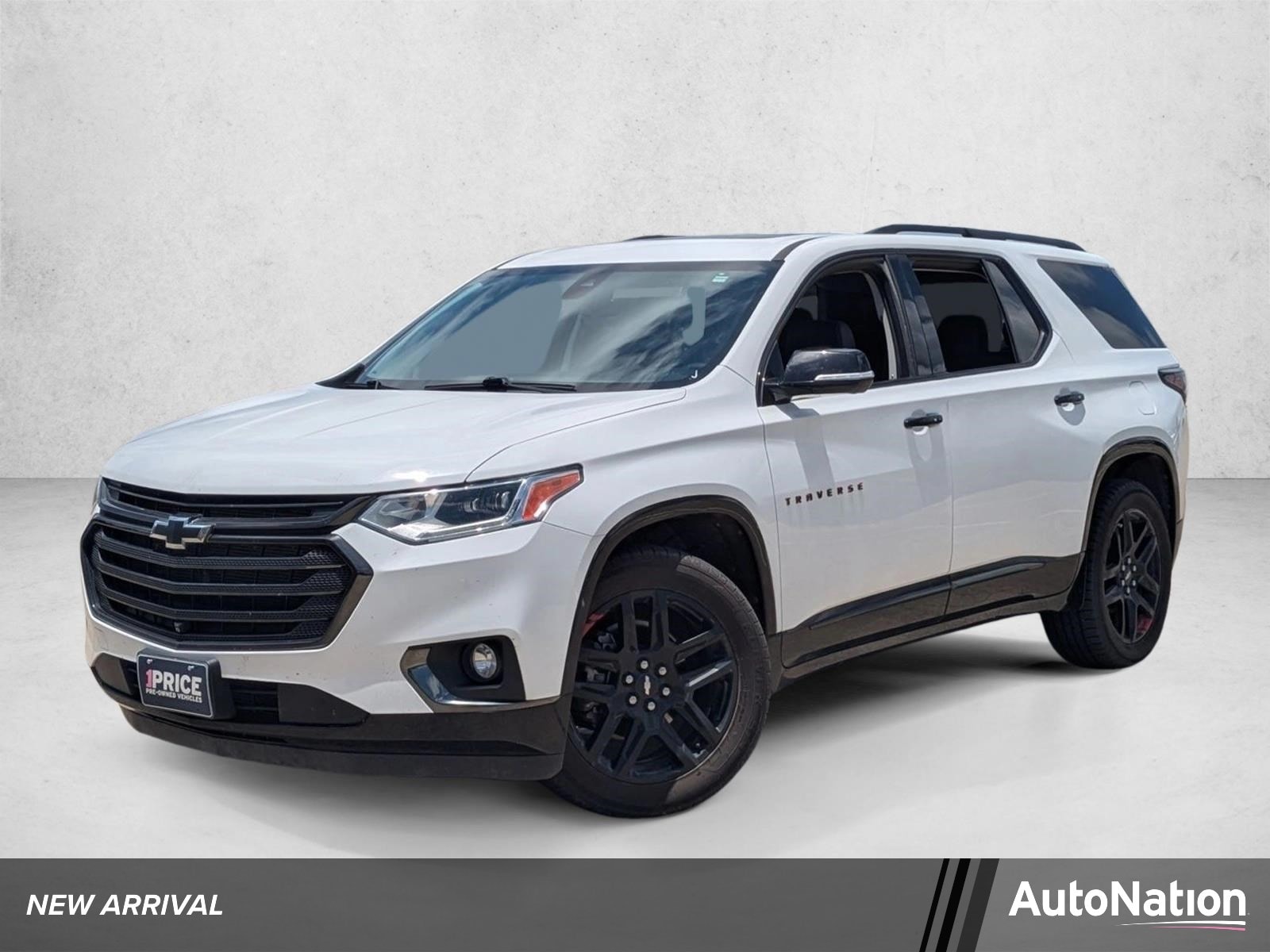 2021 Chevrolet Traverse FWD Premier's photo