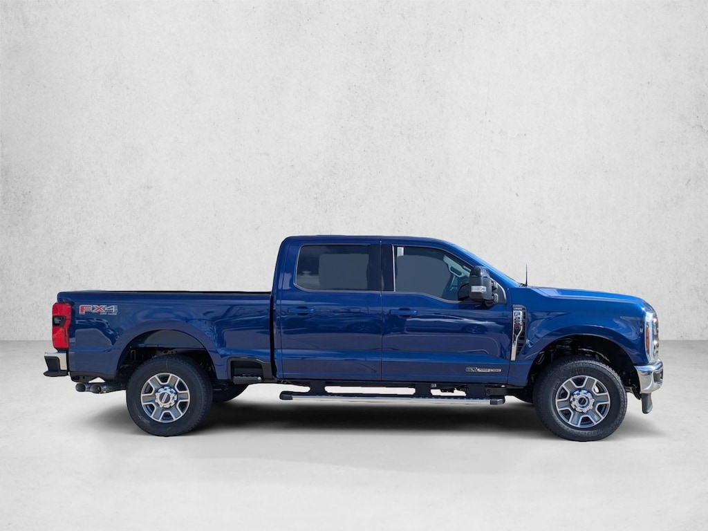 New 2026 Ford F-250 LARIAT Truck Crew Cab