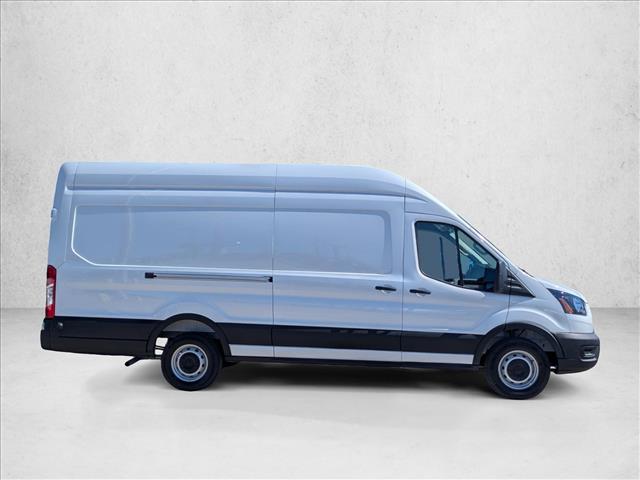 2025 Ford Transit photo 2