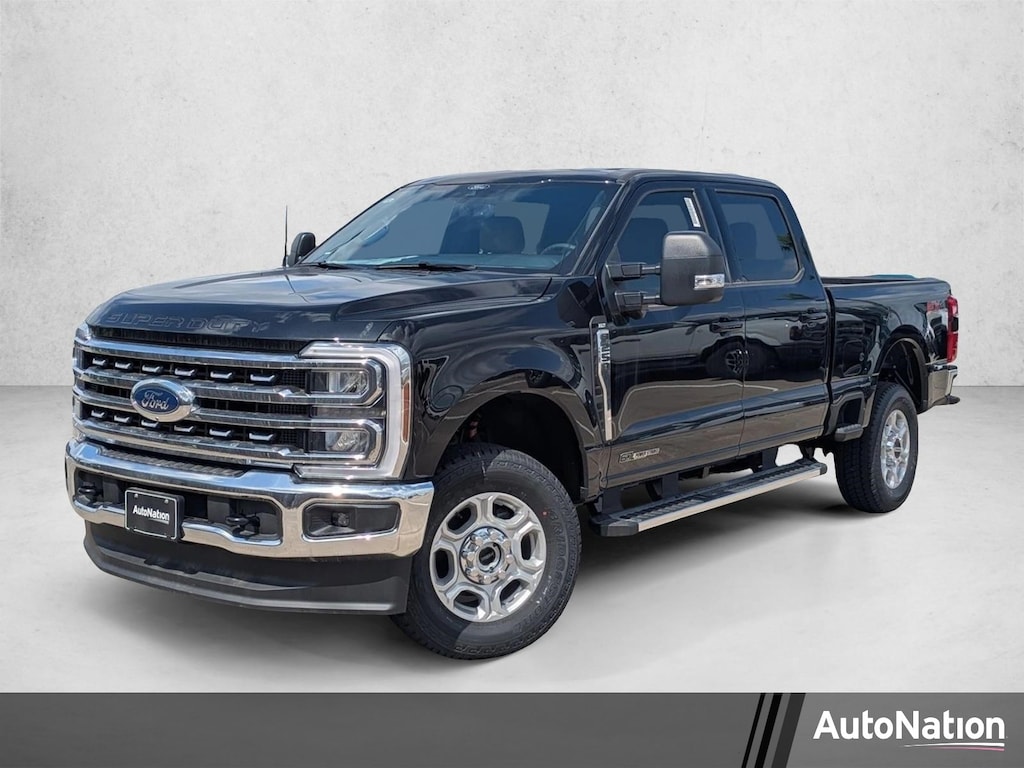 New 2026 Ford F-250 XLT Truck Crew Cab