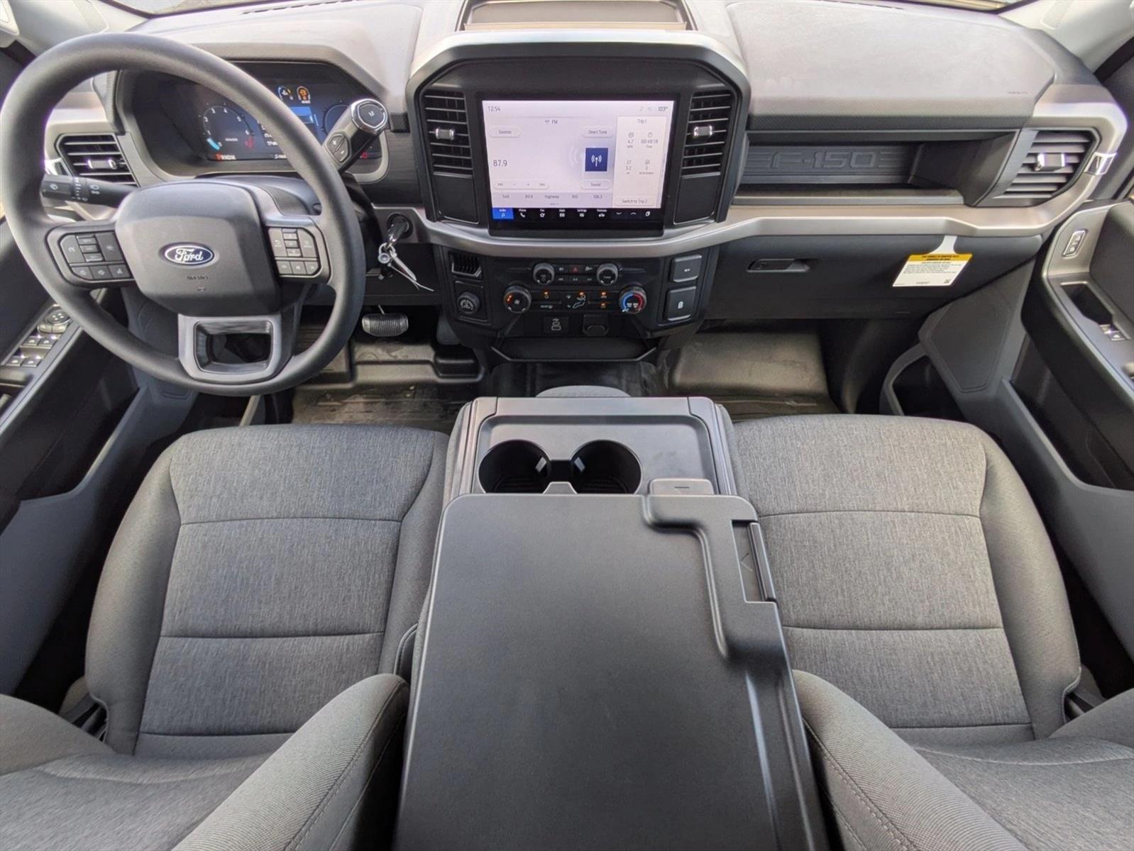 2025 Ford F-150 XL - Photo 14